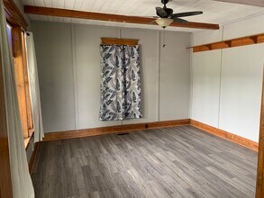 256 E 5th St in Minster, OH - Foto de edificio - Building Photo