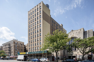 Broadway Towers in New York, NY - Building Photo - Building Photo