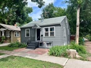 1110 Peterson St, Unit B in Fort Collins, CO - Building Photo - Building Photo