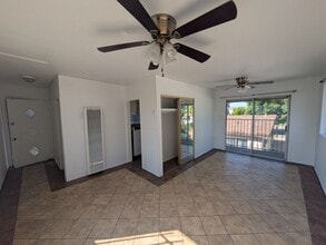 661 S Lilac Ave in Rialto, CA - Building Photo - Building Photo
