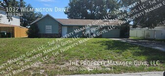 1032 Wilmington Dr in Deltona, FL - Building Photo