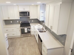 1017 Travelers Trail in Kennesaw, GA - Building Photo - Building Photo
