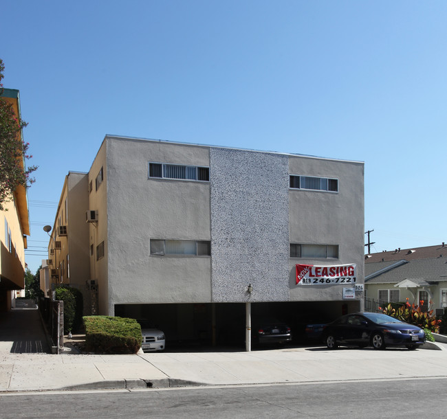 524 E Palm Ave in Burbank, CA - Building Photo - Building Photo