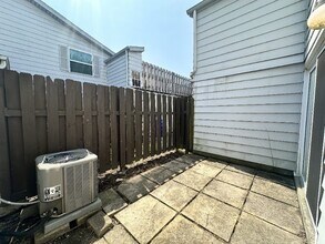 2512 Nassau Dr in Columbus, OH - Building Photo - Building Photo