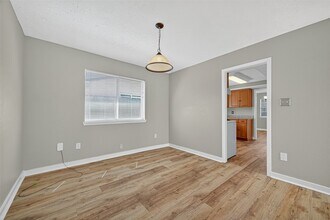 10402 Gulfstream Ln in Sugar Land, TX - Building Photo - Building Photo