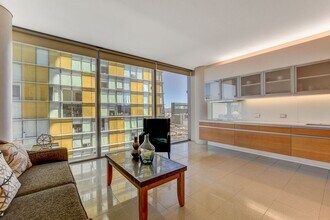 3726 Las Vegas Blvd in Las Vegas, NV - Building Photo - Building Photo