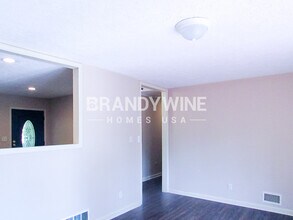 4060 W Stubbs Rd in College Park, GA - Foto de edificio - Building Photo