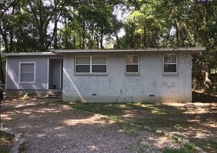 1670 Pepper Dr in Tallahassee, FL - Building Photo - Building Photo