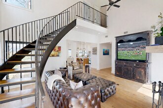 5110 TX-OSR in Bryan, TX - Building Photo - Building Photo