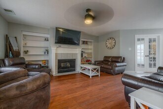5166 Summer Mist Cove in Arlington, TN - Building Photo - Building Photo