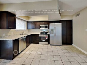 330 W Olive Ave in Gilbert, AZ - Building Photo - Building Photo
