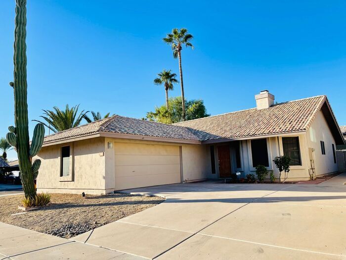 1482 W Elgin St in Chandler, AZ - Building Photo