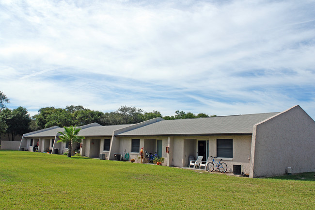 The Dunes Apartments in St. Augustine, FL - Building Photo - Building Photo