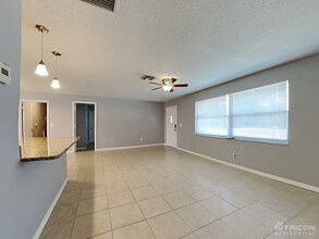 1938 Tropic Blvd N in Largo, FL - Building Photo - Building Photo