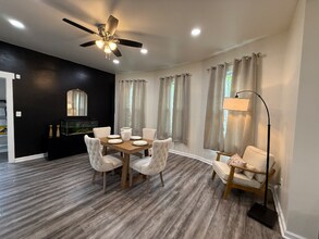 3596 Kentucky Ave in Norfolk, VA - Building Photo - Building Photo