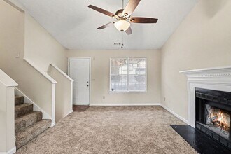 3025 Kenville Ln in Decatur, GA - Building Photo - Building Photo