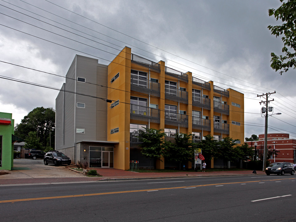 central 27 lofts in Charlotte, NC - Building Photo