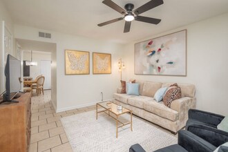 316 Critz St in Starkville, MS - Building Photo - Building Photo