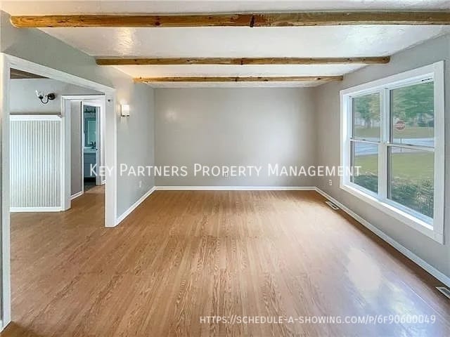 8149 Grand Ave in Kansas City, MO - Building Photo - Building Photo