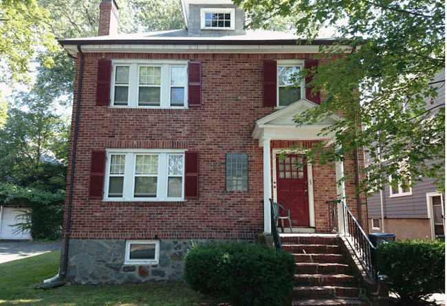 25 Greycliff Rd