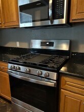 1433 Kipp Ave in Kemah, TX - Building Photo - Building Photo