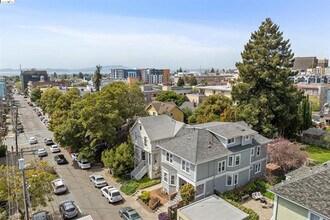 2211 Haste St in Berkeley, CA - Building Photo - Building Photo