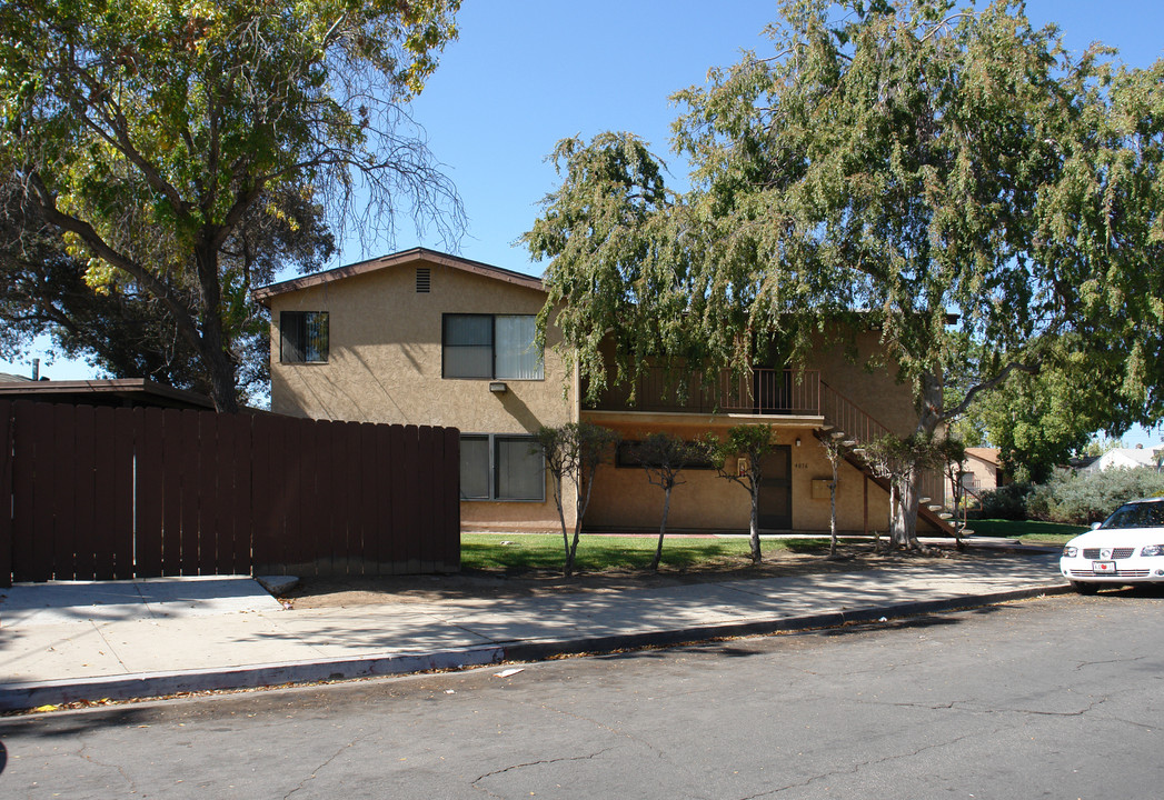 4056-4056 Oakcrest Dr in San Diego, CA - Building Photo