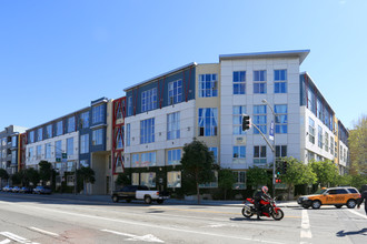 673 Brannan in San Francisco, CA - Building Photo - Building Photo