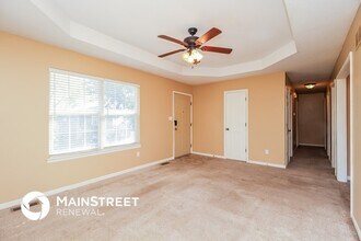 18508 E Blackhawk Trail in Independence, MO - Building Photo - Building Photo