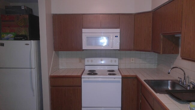 property at 300 Gino Merli Dr, Unit C
