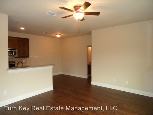 3217 Karen St in Fort Worth, TX - Building Photo