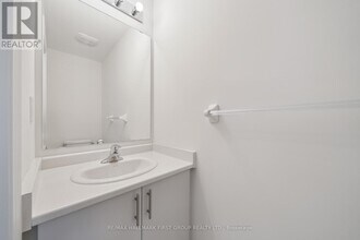 46 Hickey Ln in Kawartha Lakes, ON - Building Photo - Building Photo
