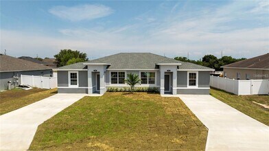 833 Colville Dr in Poinciana, FL - Building Photo - Building Photo