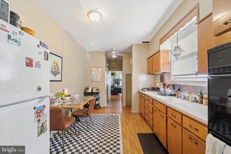 2842 Cedar St in Philadelphia, PA - Building Photo - Building Photo