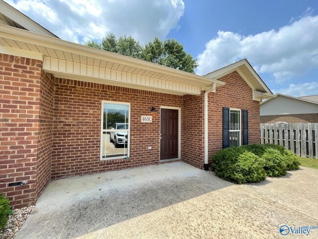 468 Wade Rd in Owens Cross Roads, AL - Building Photo - Building Photo