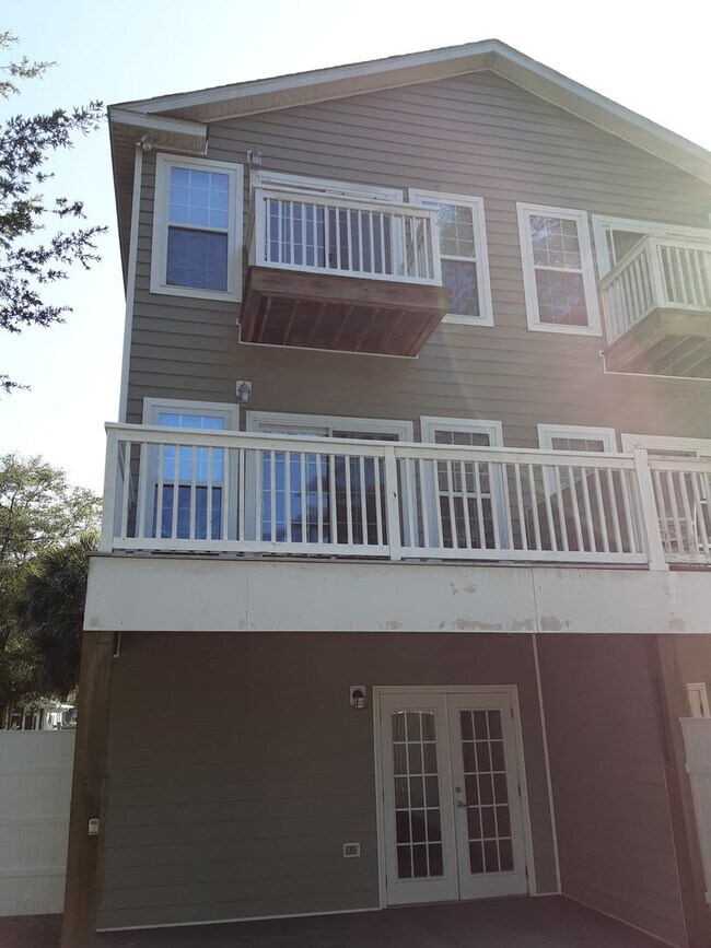 616 Cypress Dr in Surfside Beach, SC - Building Photo - Building Photo