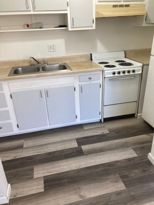 460 Wells Dr in Nashville, IN - Building Photo