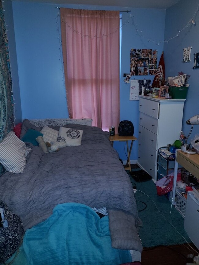 1533 Cecil B. Moore Ave