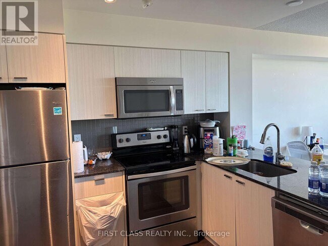 88-1188 Sheppard Ave E in Toronto, ON - Building Photo - Building Photo