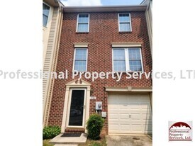 1206 Garst Ct in Hagerstown, MD - Building Photo