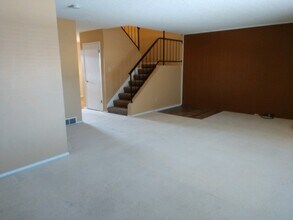 9168 E Nassau Ave in Denver, CO - Foto de edificio - Building Photo