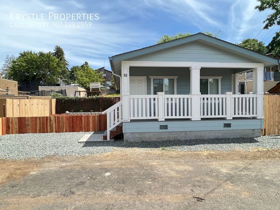 98 Gilcrest Ave in Vallejo, CA - Building Photo