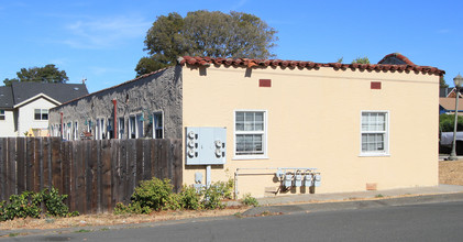 801-807 E 4th St in Benicia, CA - Building Photo - Building Photo