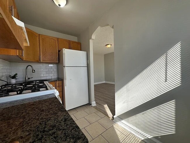 6710 Rowland Ave in Philadelphia, PA - Building Photo - Building Photo