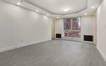 51-44 Goldsmith St-Unit -APT 2A in Queens, NY - Building Photo - Building Photo