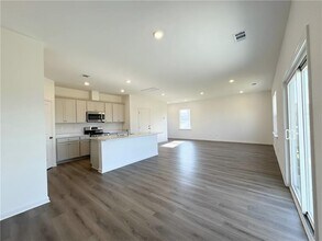 220 Hickory Rdg Trl in Kathleen, GA - Building Photo - Building Photo