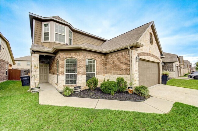 property at 3330 Madison Elm St