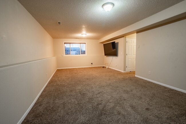 5961 Springfield Rd in Rapid City, SD - Building Photo - Building Photo