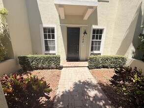708 NW 83rd Pl in Boca Raton, FL - Building Photo - Building Photo