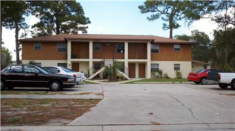 Delespine Apartments in Titusville, FL - Building Photo